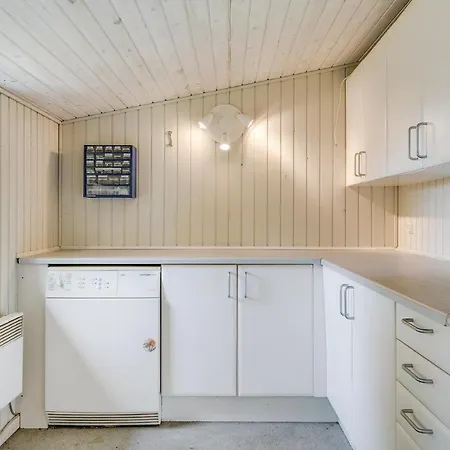 Σπίτι διακοπών Two-bedroom Holiday In Helsinge